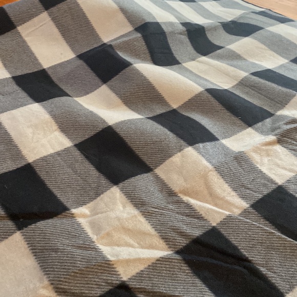 Roll up picnic blanket white and black plaid - Picture 5 of 5